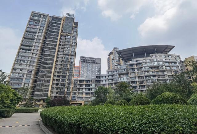 錦秋家園純東向多少錢買才不虧？(圖2)